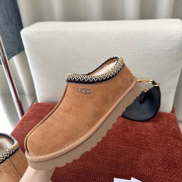 UGG Tasman Slippers chestnut - Picture 8 of 9